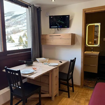 Le 3300 - 42 - Vue Piste - 2 Pers Ле дез Альп